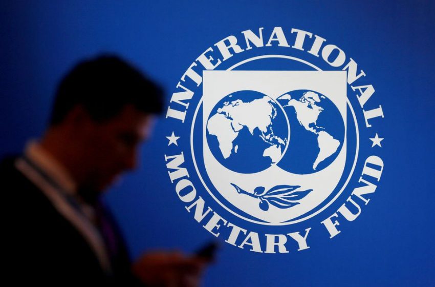  Ekonomi Ukraina Berkontraksi Tajam Pada 2022 karena Perang, Kata Laporan IMF