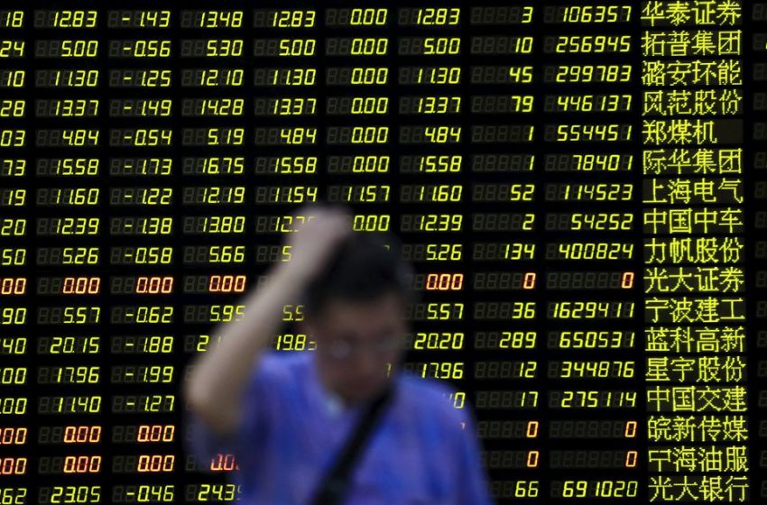  Bursa Asia Tergelincir Lebih Jauh karena China Melemah, Penurunan Dolar Mereda