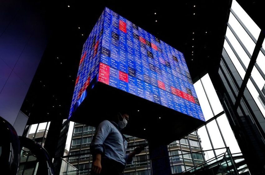 Bursa Asia Menuju Penurunan Bulanan karena Perlambatan Tiongkok; FOMC Sudah Dekat